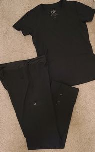 Like new Barco Xsmall scrub set